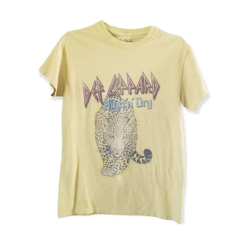 Def Leppard High N Dry Shirt by Goodie Two Sleeves  size SMALL